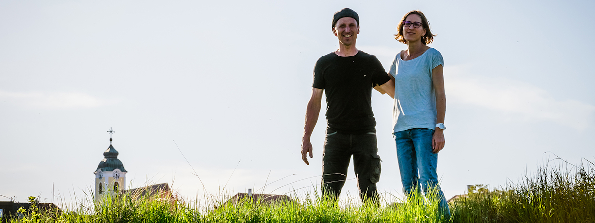 Gabi und Markus auf der Wiese